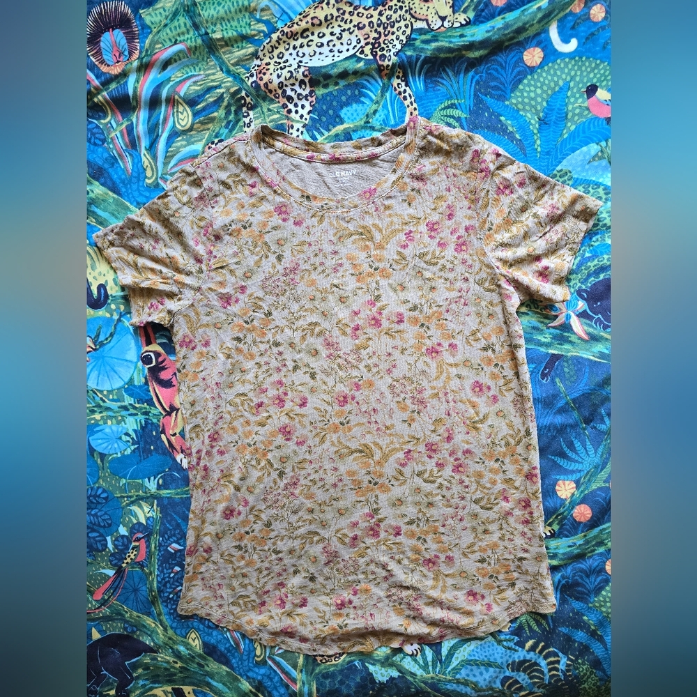 Old Navy Floral Patterned T-Shirt